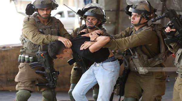 ​الاحتلال الإسرائيلي يعتقل 30 فلسطينيا من الضفة الغربية