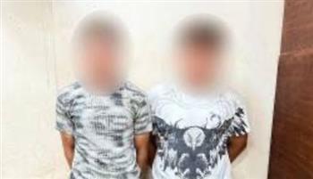    كشف ملابسات تضرر شخص من تعدي آخرين عليه بالضرب وإصابته..وضبط مرتكبي الواقعة
