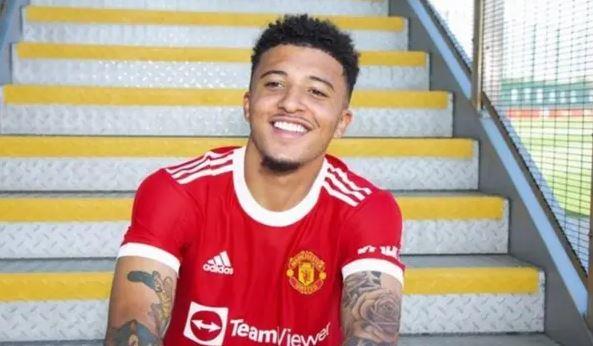تقارير: بوروسيا دورتموند يتحرك لاستعادة "سانشو" وسط صراع أوروبي لضمه