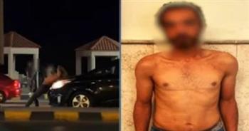   ضبط المتهم بالادعاء باصطدام السيارات به لابتزاز أصحابها.. فيديو