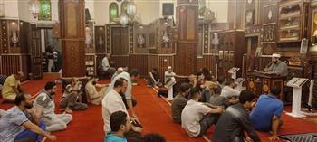   "خيرُكم خيرُكم لأهله".. وزارة الأوقاف تعقد 684 ندوة علمية