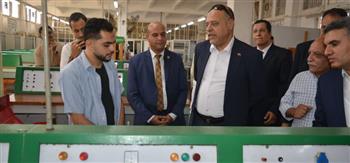   وزير العمل يختتم زيارته إلى الإسكندرية بجولة في معهد "الساليزيان الإيطالي" 