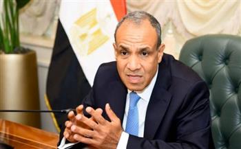   وزير الخارجية يبحث مع رئيس هيئة الشراء الموحد التعاون في تصدير الدواء المصري إلى إفريقيا