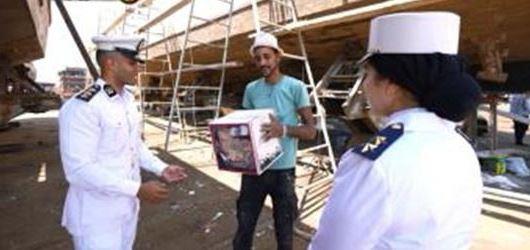 وزارة الداخلية تشارك المواطنين احتفالاتهم بذكرى ثورة 30 يونيو