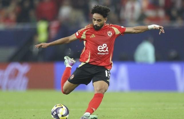 مروان عطية يجري جراحة الفتاق ويغيب عن الأهلي لمدة شهرين