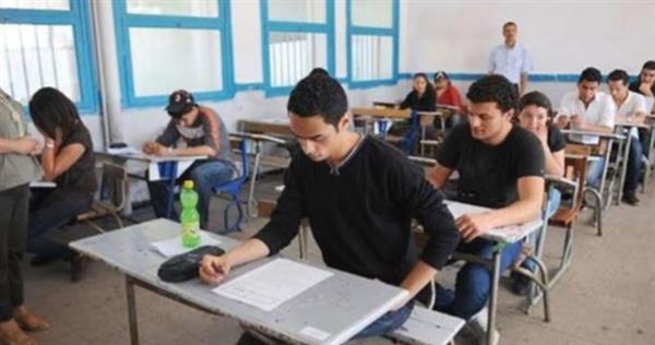 ضبط أدمن صفحتين تدعى تسريب امتحانات الثانوية العامة عبر مواقع التواصل الإجتماعى