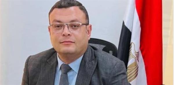 وزير الإسكان يقدم اعتذاره عن انقطاع المياه بجزيرة الذهب