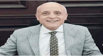   محافظ الأقصر يؤكد اهتمامه بملفات التعليم والثقافة والصحة