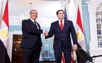   وزير الخارجية يبحث مع نظيره الأمريكى تطوير العلاقات الثنائية الوثيقة والقضايا الإقليمية والدولية