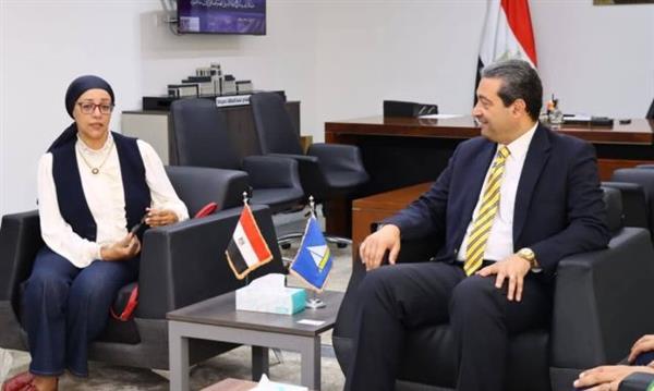 محافظ دمياط يبحث مع مساعد وزير الاتصالات سبل تعزيز التعاون المشترك