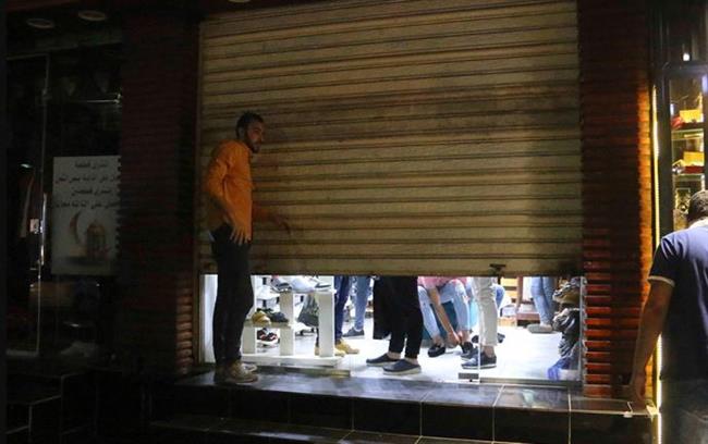 الداخلية تواصل ملاحقة المحلات غير الملتزمة بخطة ترشيد الاستهلاك