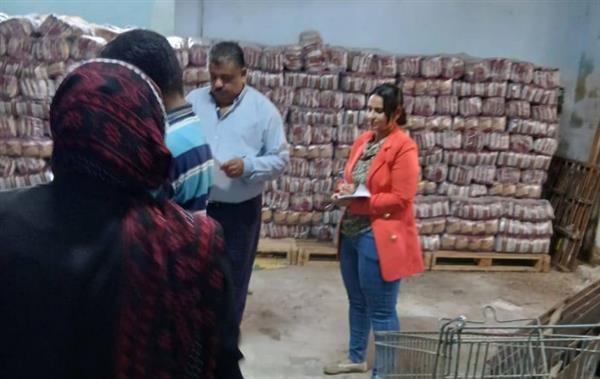 محافظ الوادي الجديد يوجه بتكثيف الرقابة التموينية على الأسواق