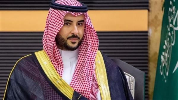 "أكسيوس": وزير الدفاع السعودي يتصل برئيس الأركان الإيراني عقب الاجتماع مع ترامب