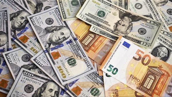 مفاجأة في سعر الدولار أمام الجنيه اليوم