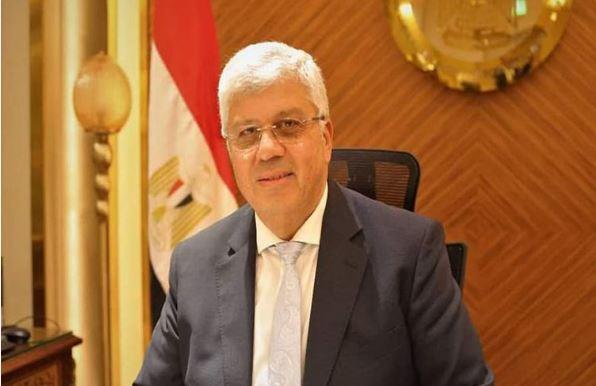 عاشور: تأهيل الطلاب وتوفير فرص التدريب ركيزة في تطوير التعليم العالي