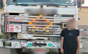   كشف ملابسات فيديو تضمن تناثر حمولة سيارة نقل ثقيل بالطريق الدائري بالقاهرة