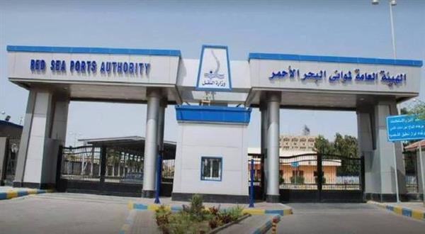 تداول 73 ألف طن بضائع بموانئ البحر الأحمر