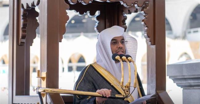 خطيب المسجد الحرام: وسائل التواصل أصبحت في الغالب مسرحًا للحياة الزائفة