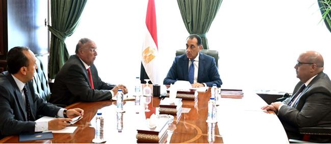 رئيس الوزراء يناقش مقترحات تعديل قانون المجلس القومي لحقوق الانسان