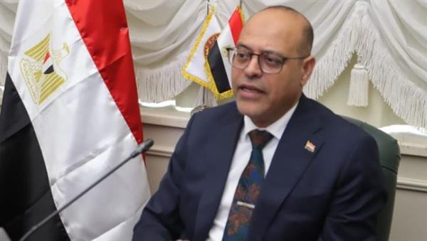 وزير العمل: بدء الاختبارات للمتقدمين على فرص عمل بالأردن