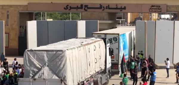 الحكومة الإيطالية: دخول شحنة مساعدات جديدة لغزة ضمن برنامج "الغذاء العالمي"