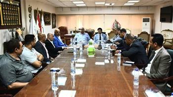   وزير الرياضة ورئيس اللجنة الاولمبية المصرية يجتمعان باتحادات رفع الأثقال والمصارعة 