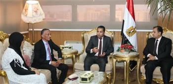   رئيس جامعة جنوب الوادي يستقبل وفد بنك فيصل الإسلامي لبحث أوجه التعاون المشترك