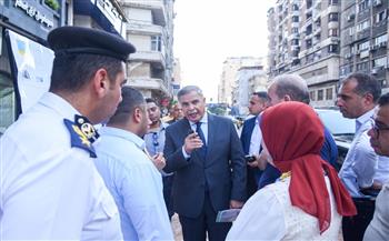   محافظ الإسكندرية يتابع أعمال توسعة شارع أبو قير ويوجه بسرعة التنفيذ وتطوير التشجير