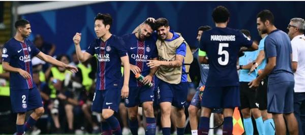 باريس سان جيرمان يتوج بكأس السوبر الأوروبي بفوزه على توتنهام 4-3 بركلات الترجيح