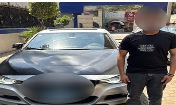   ضبط قائد سيارة بالقاهرة لقيامه بأداء حركات استعراضية بالطريق العام