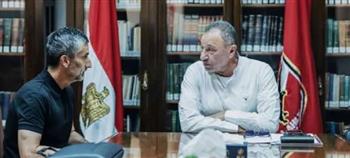   الخطيب يرفض طلب ريبييرو ويصدر قرارا عاجلا في الأهلي