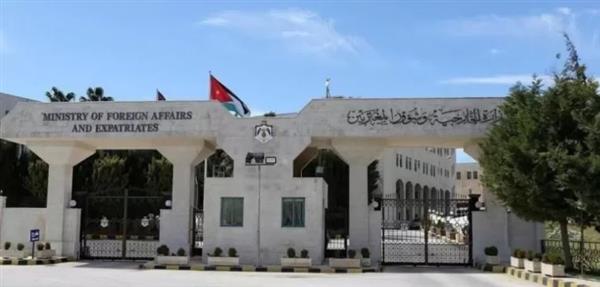 الخارجية الأردنية تدين خطة الاستيطان في "E1" وتصريحات سموتريتش العنصرية