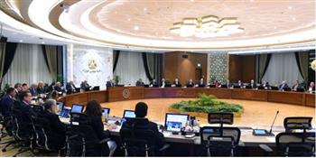   رئيس الوزراء يترأس اجتماع مجلس المحافظين