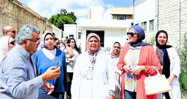 مساعد وزير الصحة للمشروعات القومية يتفقد المنشآت الطبية بالإسكندرية