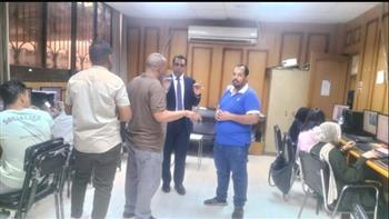   " عمر " يتفقد منظومة التقنين ويتابع البرنامج التدريبي لحصر أملاك الدولة بقنا 