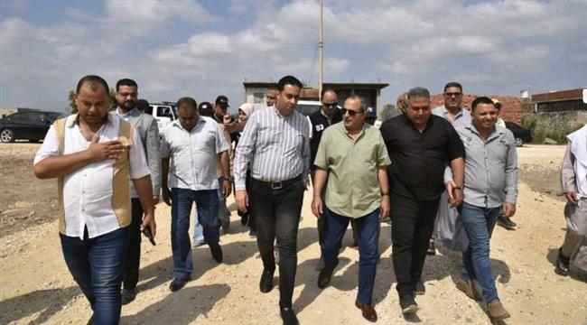حبشي يوجه بالبدء في تطوير الطريق الغربي الرابط بين قريتي الرضوان و أم خلف 