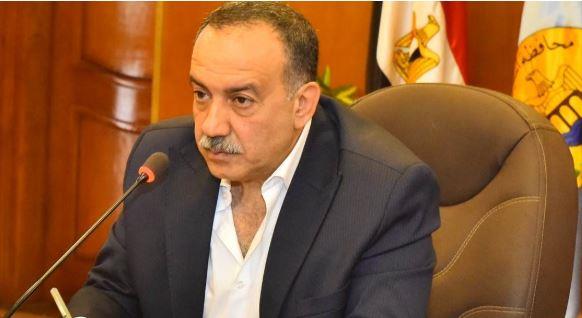 محافظ أسيوط: لا تهاون في تطبيق معايير السلامة داخل حمامات السباحة وغلق المخالف فورًا