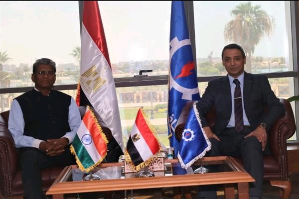 محافظ السويس يستقبل سفير دولة الهند بالقاهرة