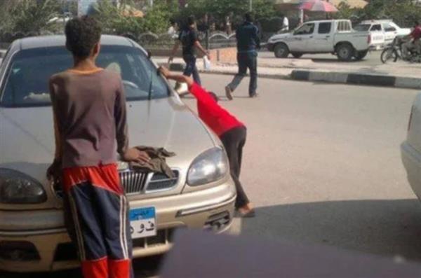 بعد تحكم البلطجية بالصفارة والفوطة «قانون السايس».. محتاج «زقة»!