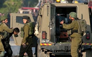   قوات الاحتلال تعتقل ما لا يقل عن 49 فلسطينيا من الضفة