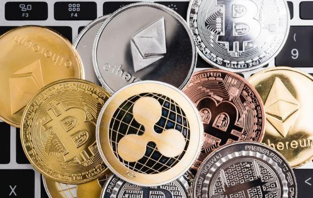 تراجع العملات المشفّرة عن المستويات القياسية مع جني الأرباح