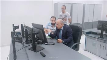   وزير الكهرباء يتفقد مركز تحكم الدقي والمركز الرئيسي للبيانات