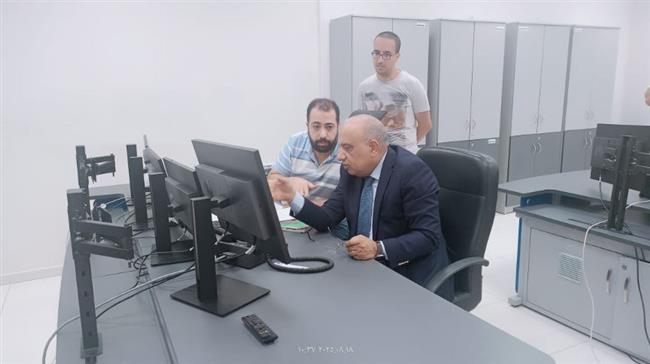 وزير الكهرباء يتفقد مركز تحكم الدقي والمركز الرئيسي للبيانات