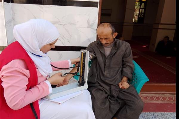 الصحة: حملة «100 يوم صحة» قدّمت 52.9 مليون خدمة طبية مجانية خلال 34 يومًا