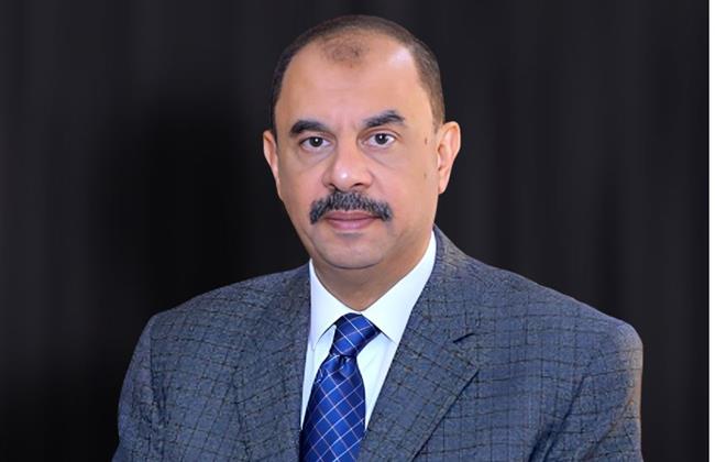 محافظ سوهاج يعلن فوز كيان استثماري بحق الانتفاع للمجمع الصناعي الحرفي بعرب بني واصل