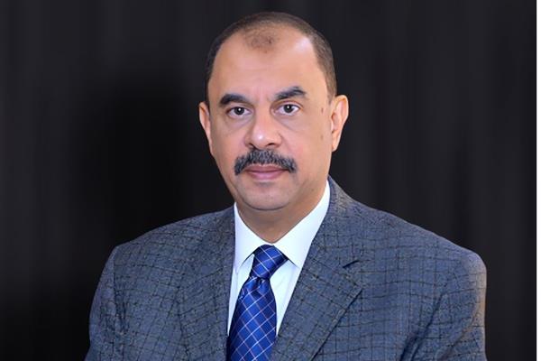 محافظ سوهاج يعلن فوز كيان استثماري بحق الانتفاع للمجمع الصناعي الحرفي بعرب بني واصل