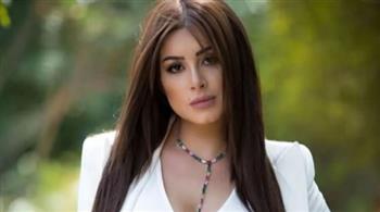   سارة فرح.. دموع الاعتزال وصدى الغياب