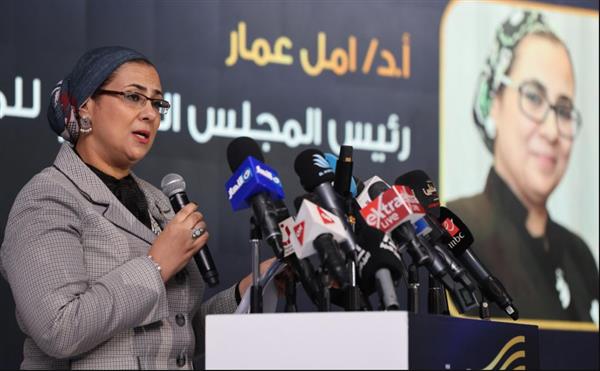 رئيسة القومى للمرأة توجه رسالة مهمة إلى الشابات والشباب العربي