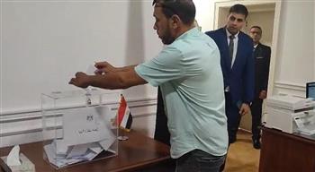   أبناء الجالية المصرية في اليونان و لبنان و سلطنة عمان يواصلون الإدلاء بأصواتهم في انتخابات الشيوخ