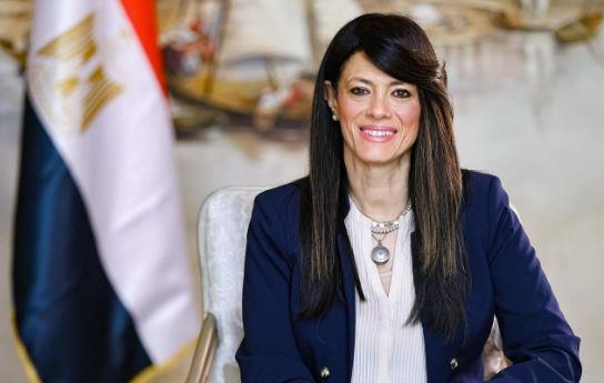 وزيرة التخطيط تتلقى تقريرًا حول مشروعات مركز البنية المعلوماتية لمنظومة التخطيط المصرية